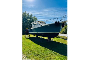 2006 Mainship Pilot 30 Sedan