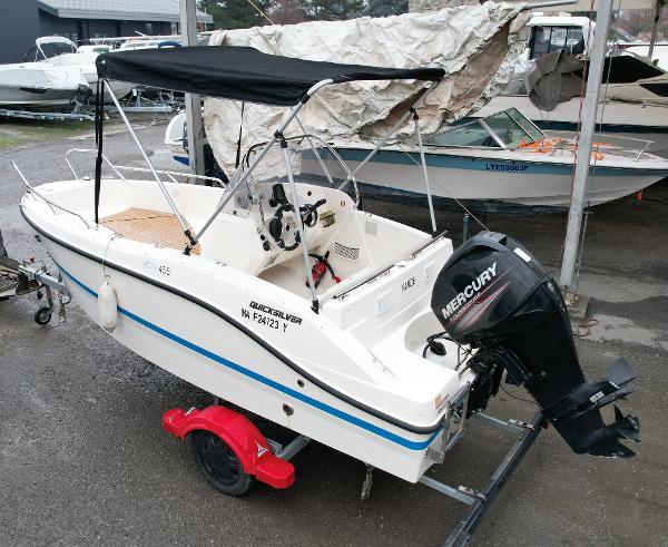 2015 Quicksilver Activ 455 Open