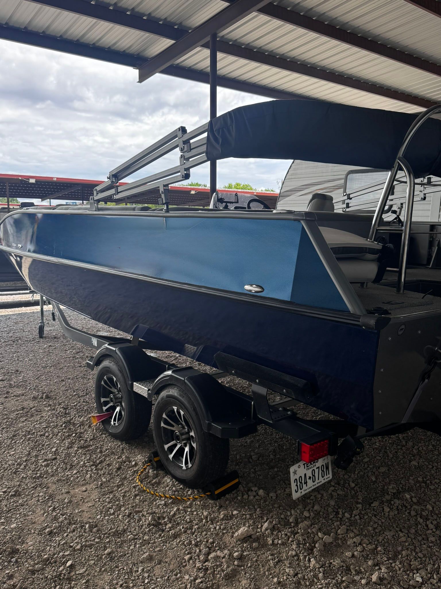 2022 Lowe Deck SD224