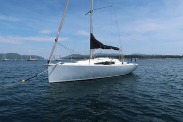 2017 Jeanneau SunFast 3200