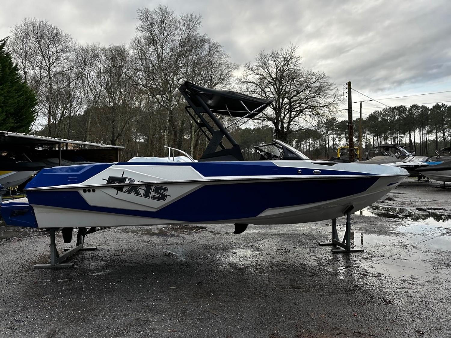 2021 Axis T 22, Lacanau France - boats.com