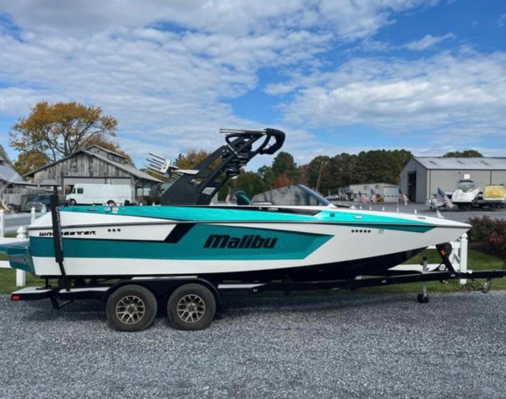 Malibu 23 MXZ