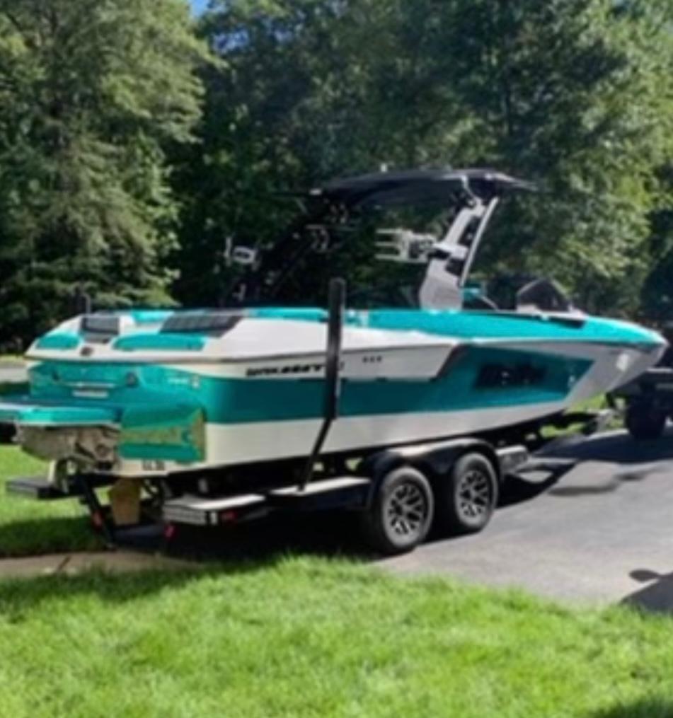 Malibu 23 MXZ