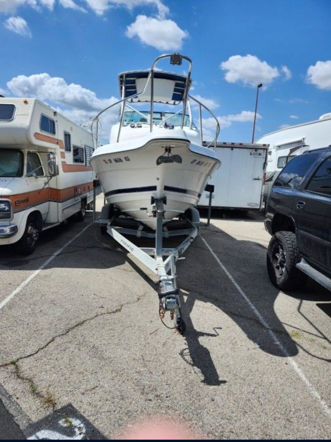 1998 Cobia 220 WA