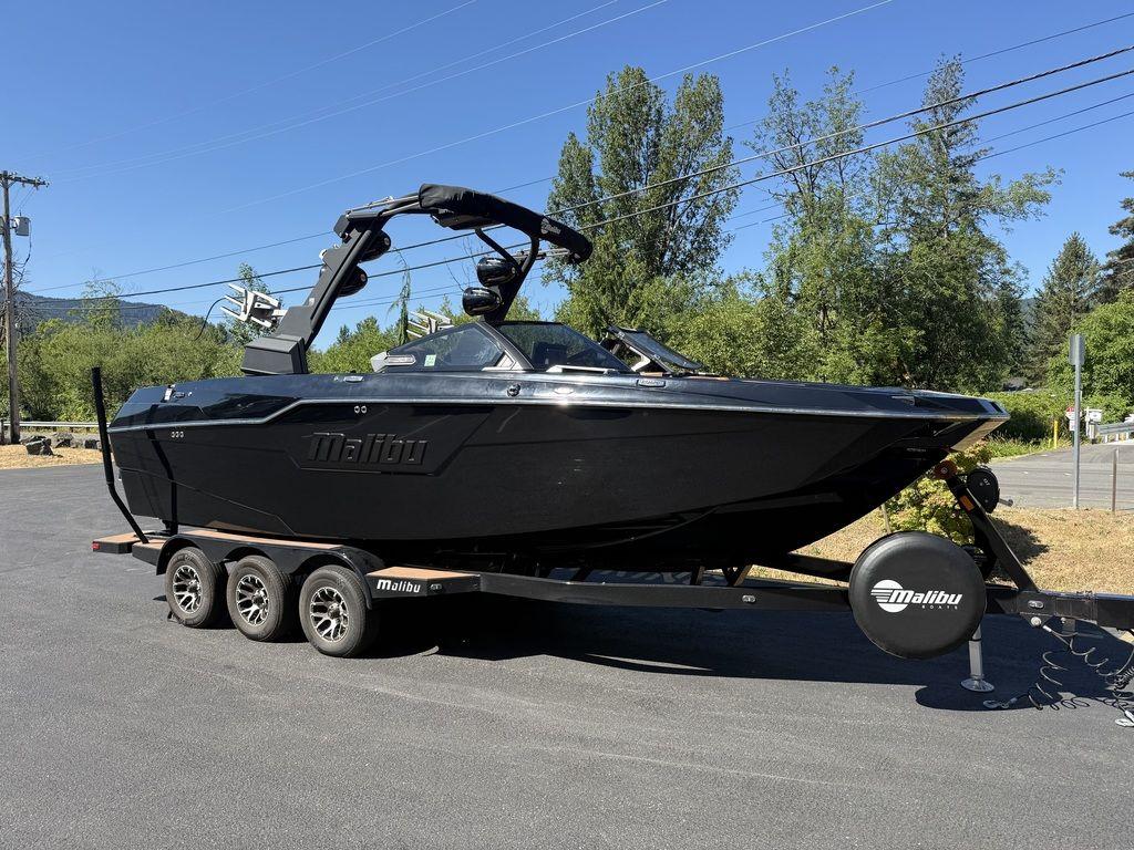 Malibu M240