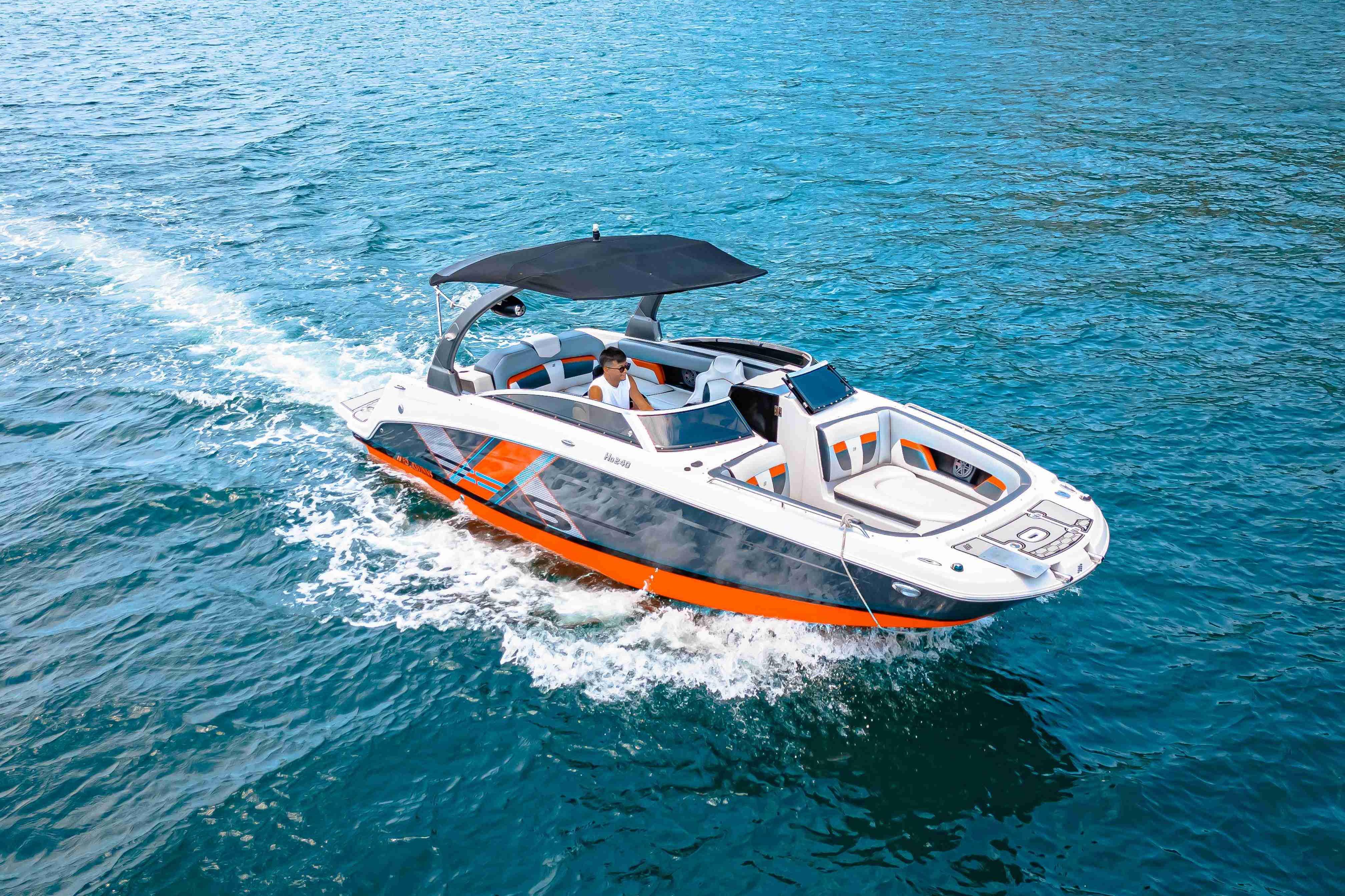 2018 Four Winns HD240