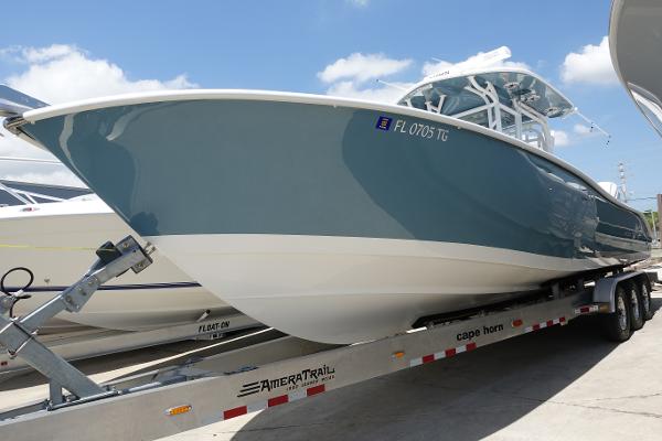 2022 Cape Horn 34 XS