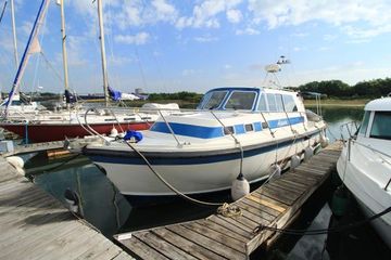 1990 Aquastar Oceanranger 33
