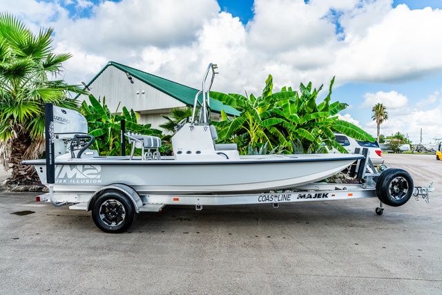 2025 Majek 18 M2