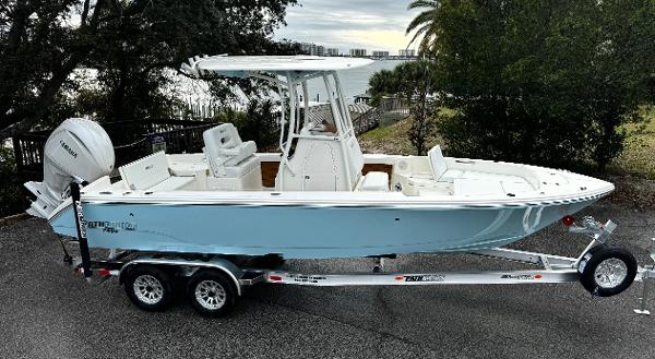 2025 Pathfinder 2400TRS