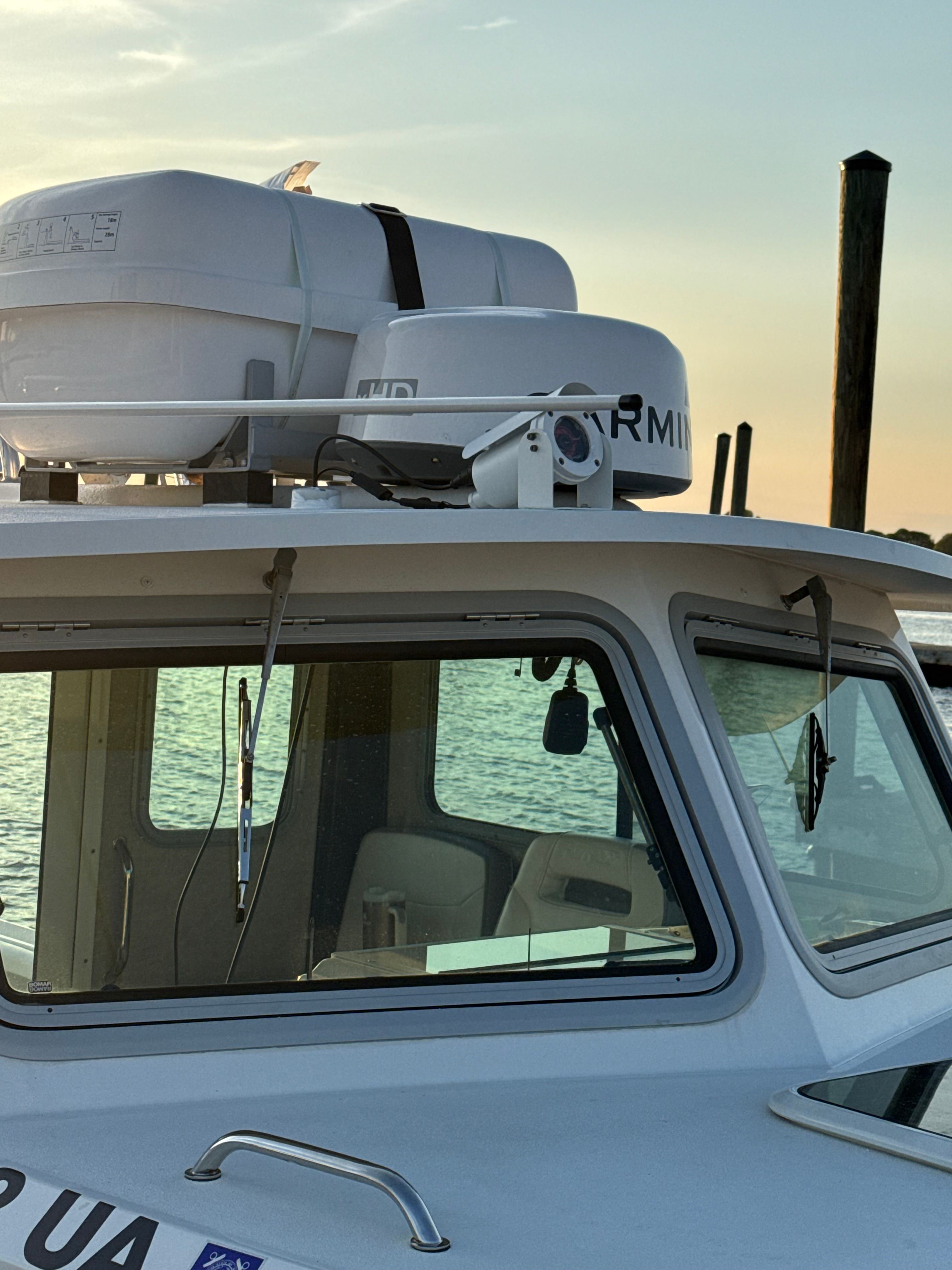 2024 Parker 2520 XLD Sport Cabin