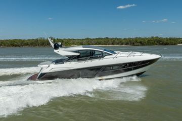 2018 Sunseeker Predator 57