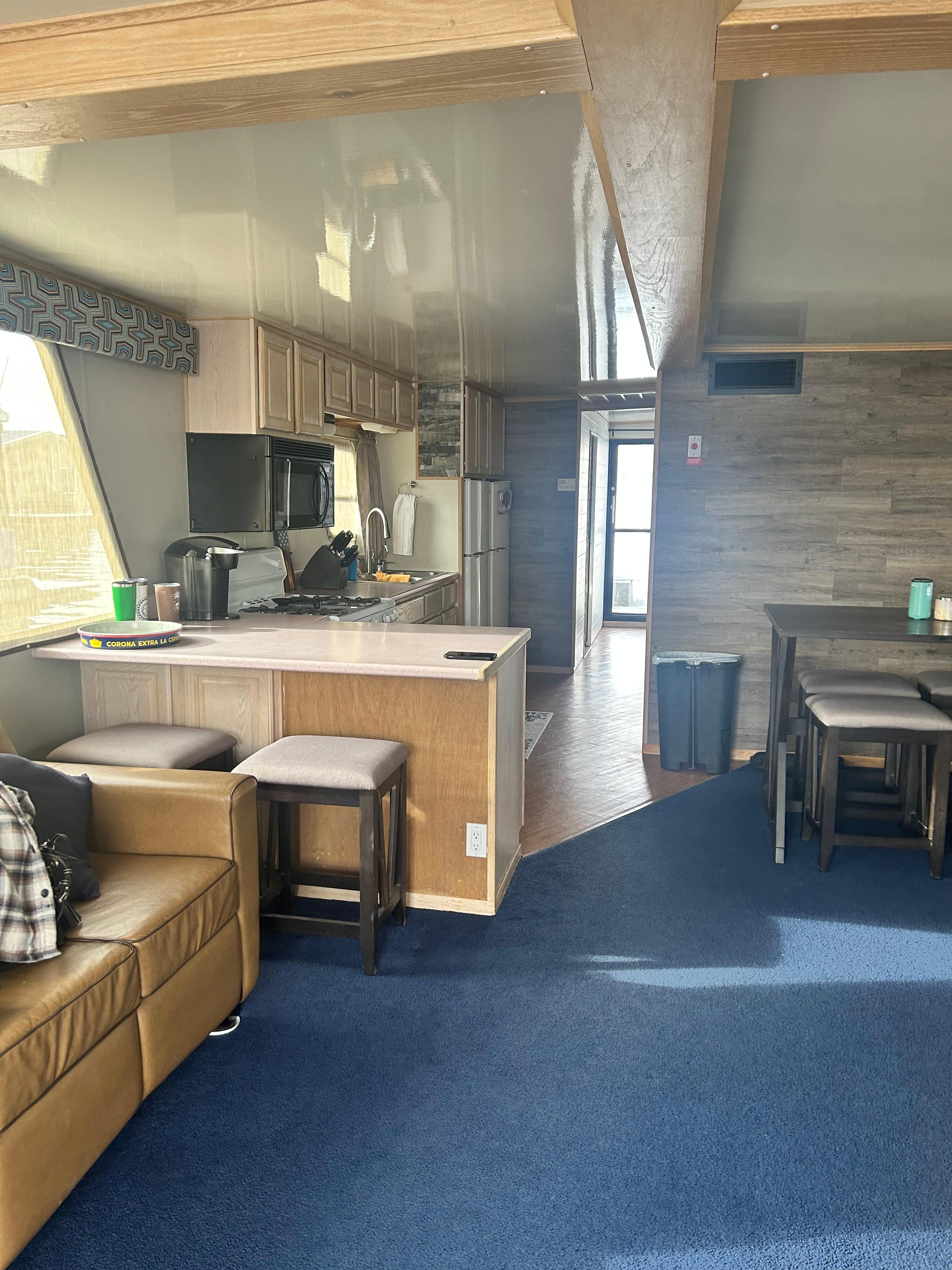 1999 Fun Country HOUSE BOAT