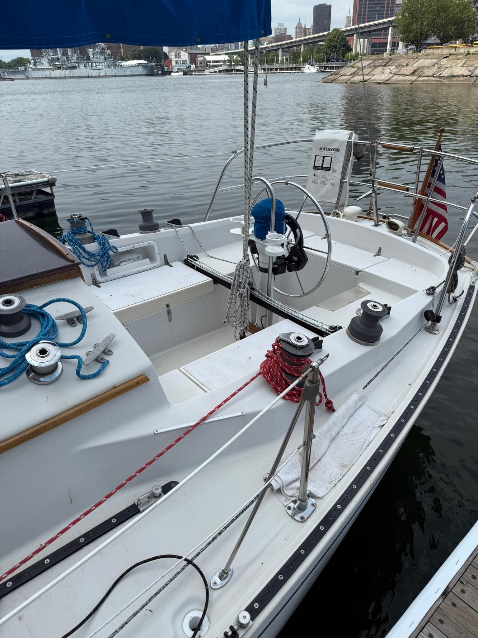 1982 Hinterhoeller Niagara 31