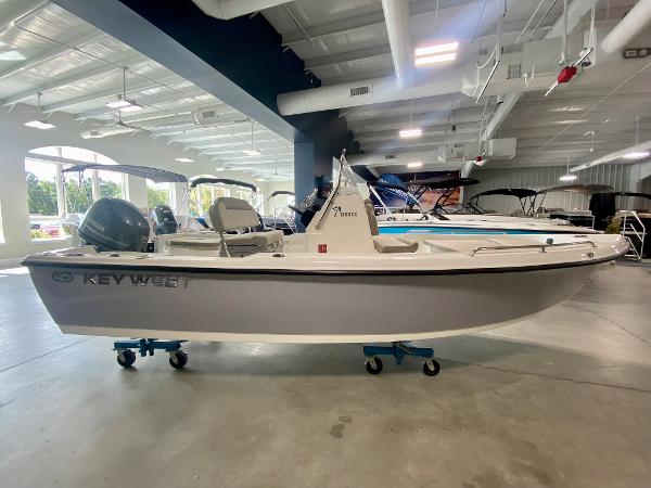 2026 Key West 1720 Center Console