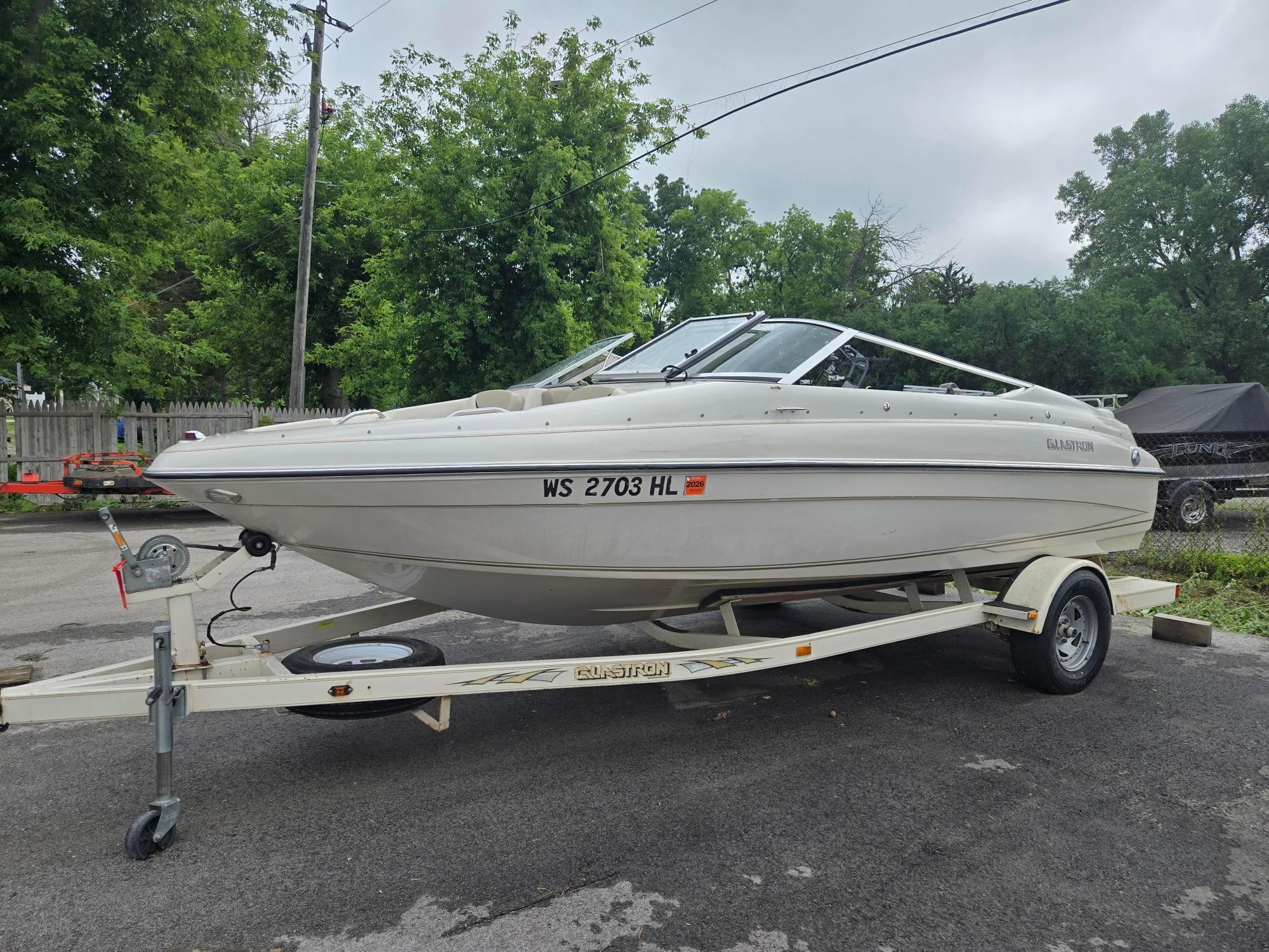 2005 Glastron MX 185