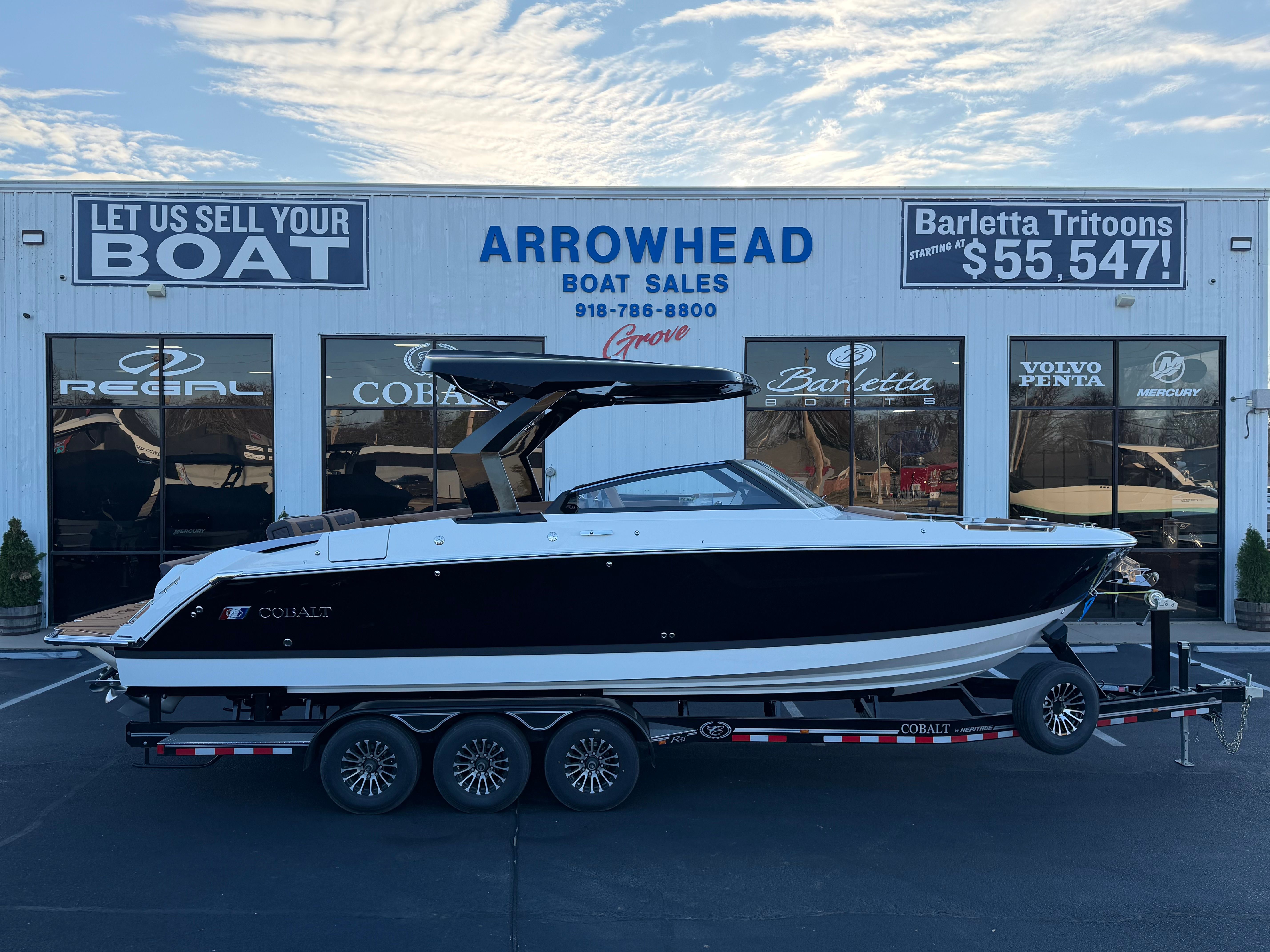 Cobalt R31 Cobalt R31 boat 2026 at Arrowhead Boat Sales.