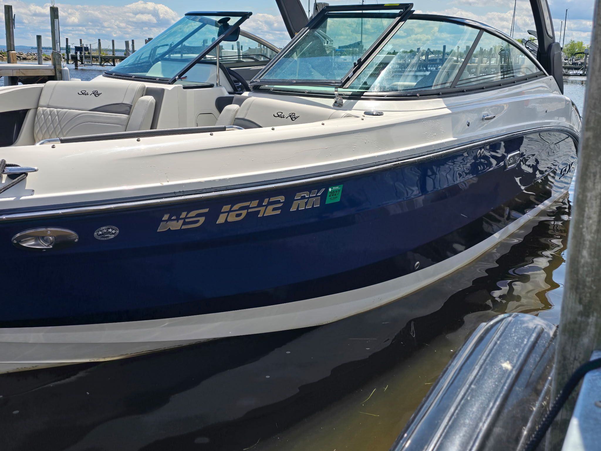 2024 Sea Ray SLX 260 Surf