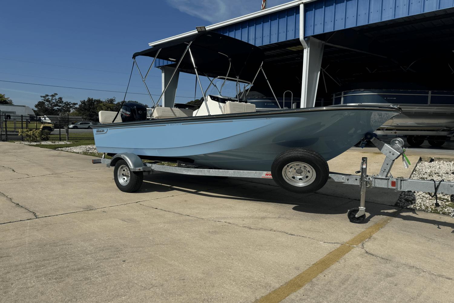 Boston Whaler 170 Montauk