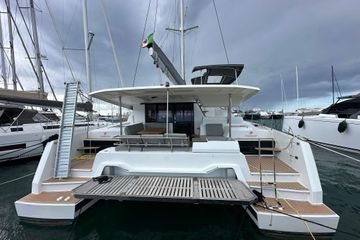 2021 Fountaine Pajot Catamaran Astrea 42