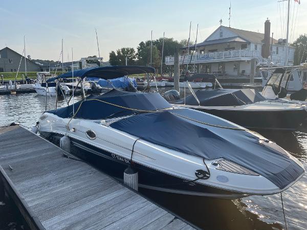 Sea Ray 290 Sundeck
