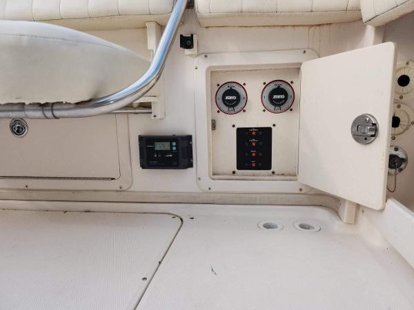 2003 Grady-White Islander 270