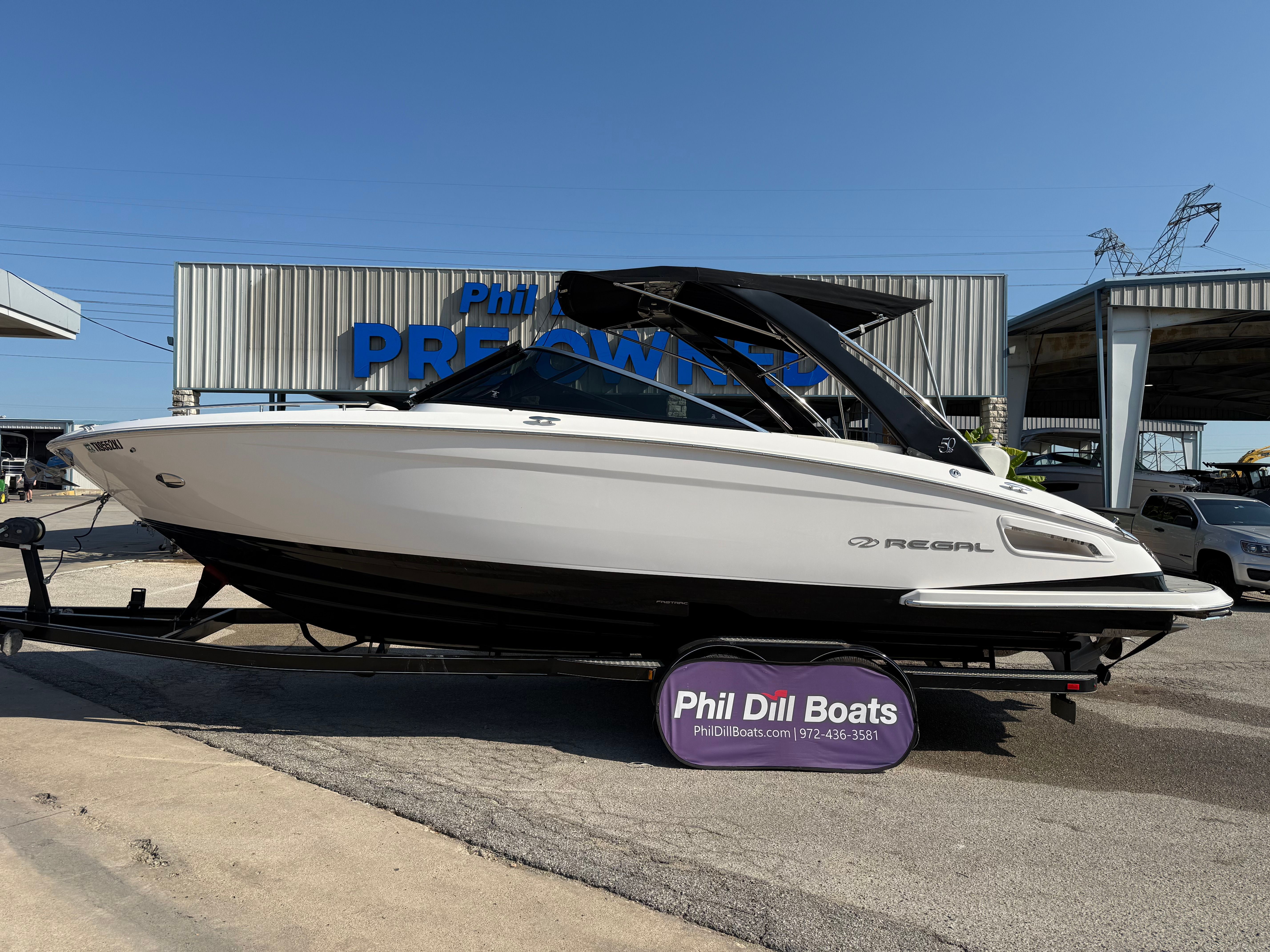 2021 Regal 2800 Bowrider