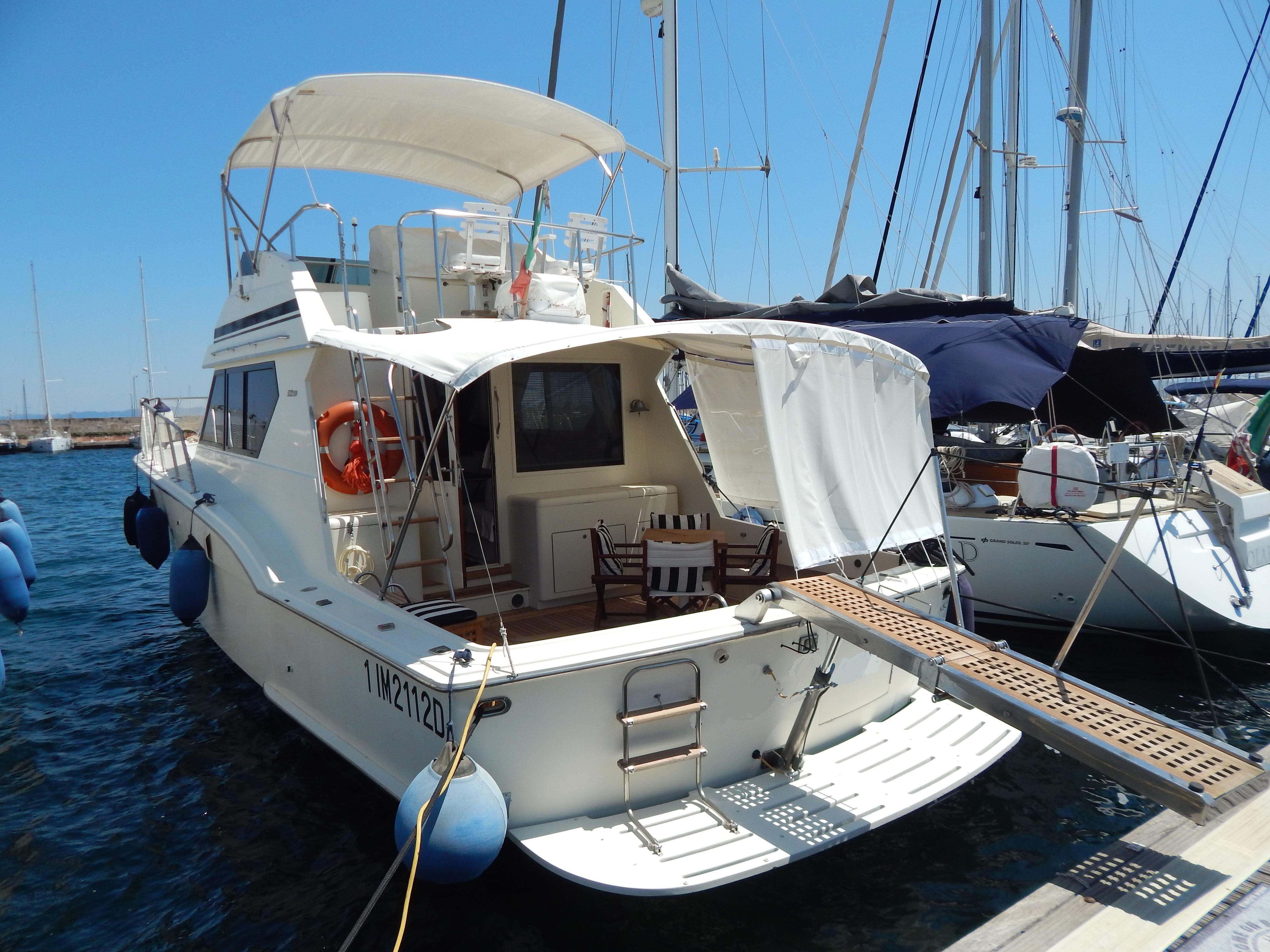 1989 Hatteras 45 Convertible