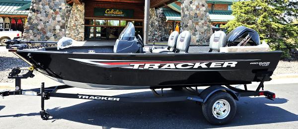 2025 Tracker Pro Guide V-16 SC
