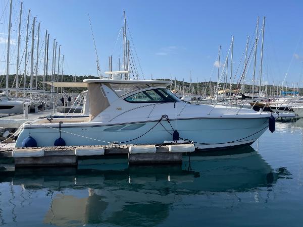 Tiara Yachts 3800 Open