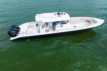 2019 Pursuit 408