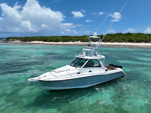 Boston Whaler 345 Conquest
