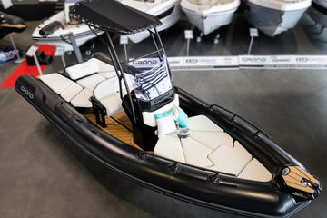 2025 Grand D600HGLF Black White