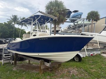 2017 NauticStar 2302 Legacy