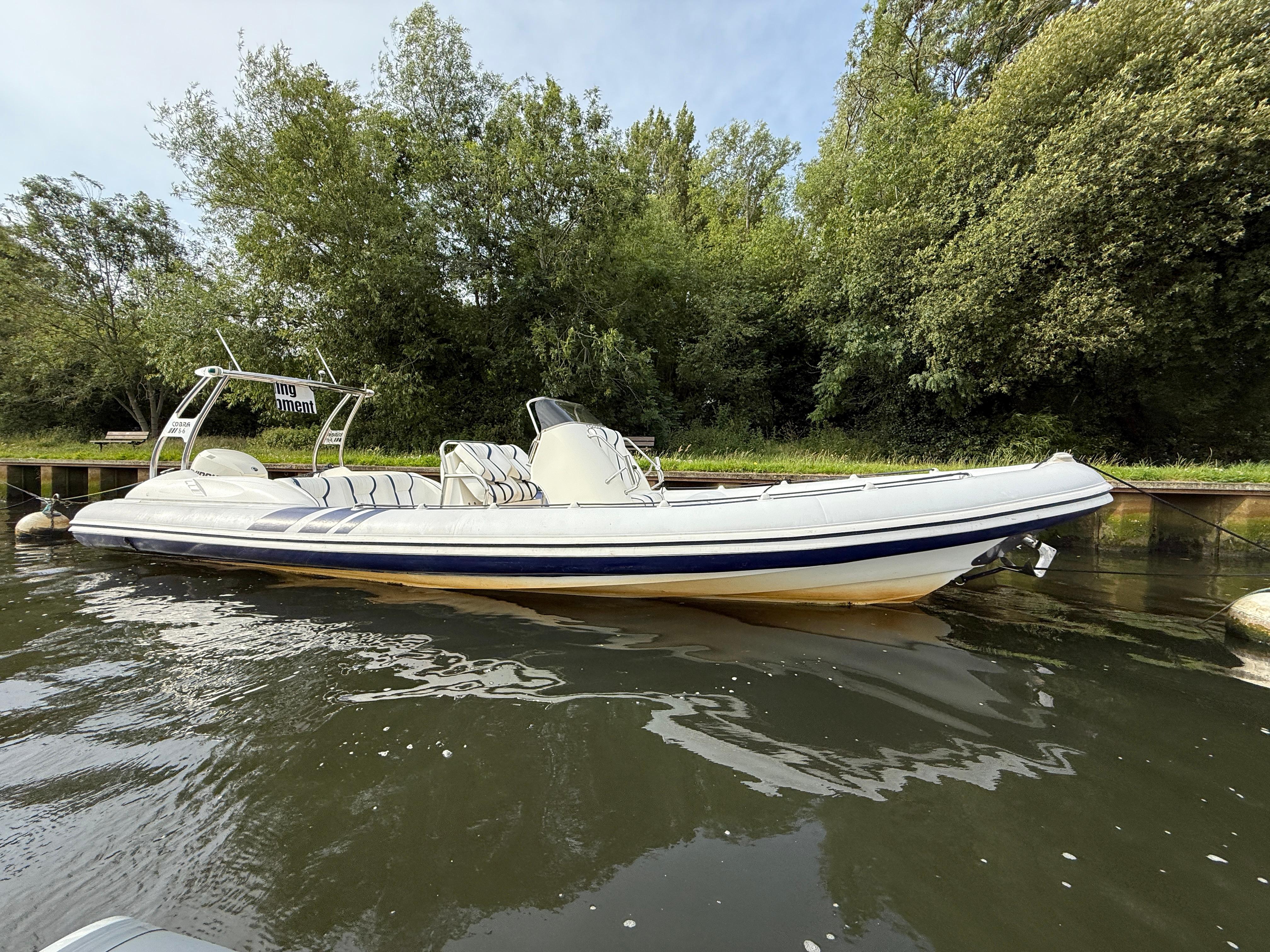 2007 Cobra Ribs 8.6m Nautique
