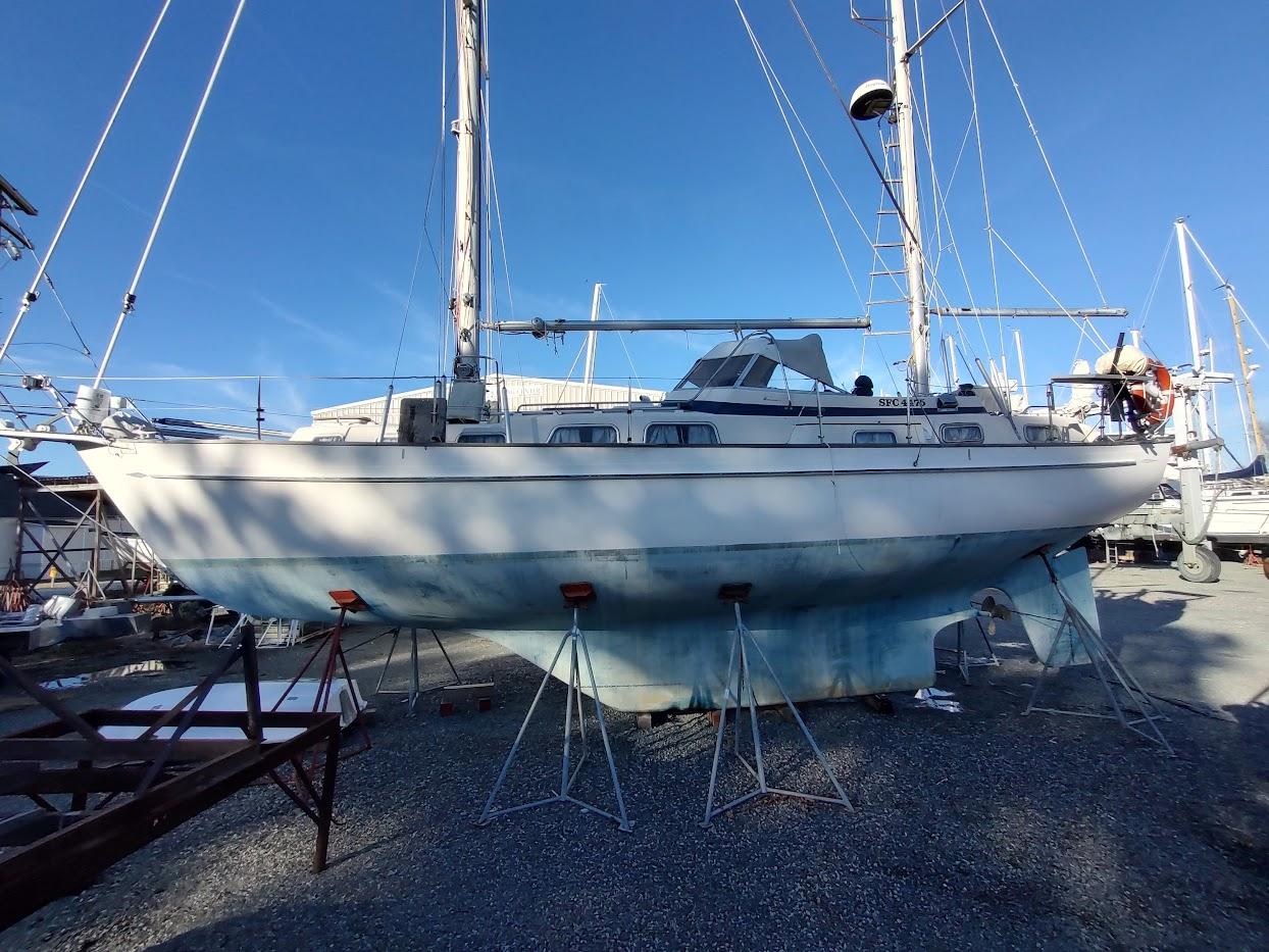 1977 Hallberg-Rassy 41