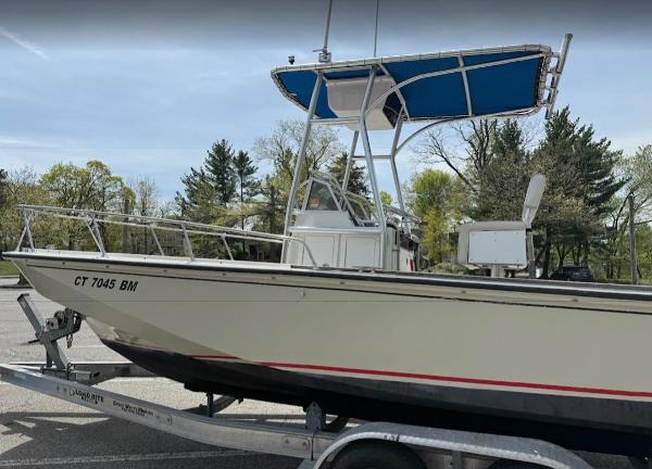 1981 Boston Whaler Outrage