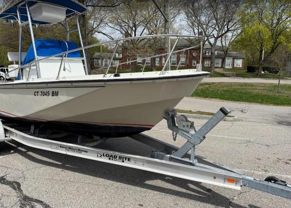 1981 Boston Whaler Outrage