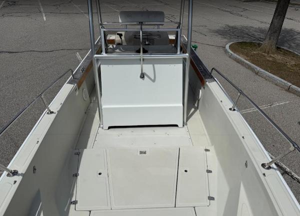 1981 Boston Whaler Outrage
