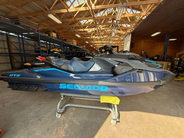 2025 Sea-Doo GTX 170 Tech Package, audio, iDF, iBR