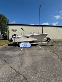 2011 Grady-White Freedom 205