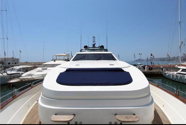 2005 Astondoa 102