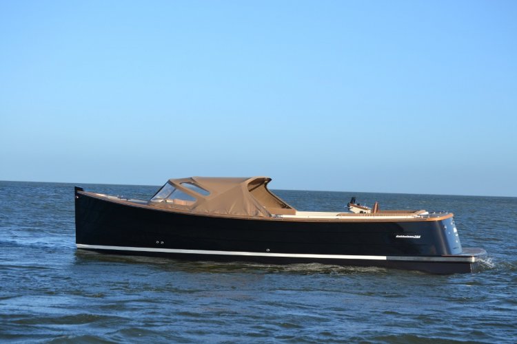 Enkhuizensloep 744 Tender