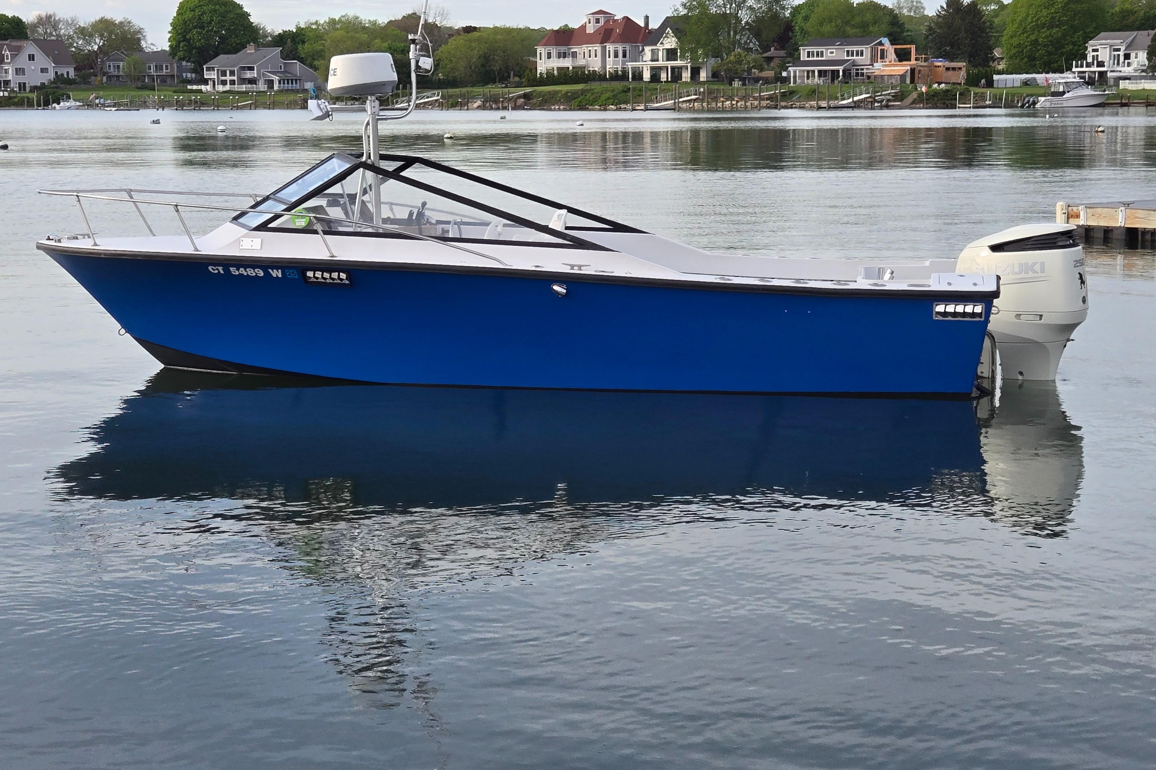 1972 SeaCraft 23 Cuddy