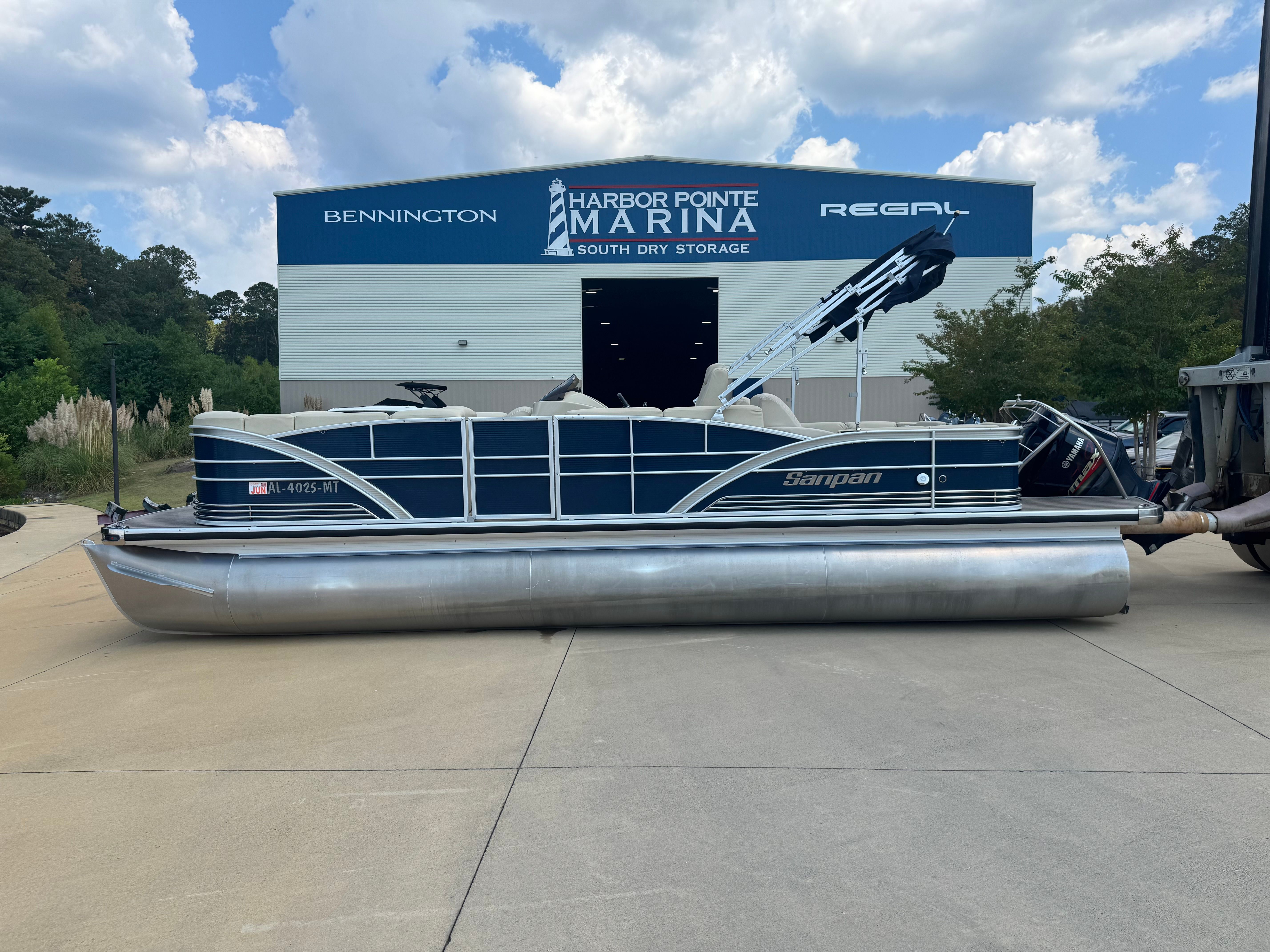 2015 Godfrey 2500 SL