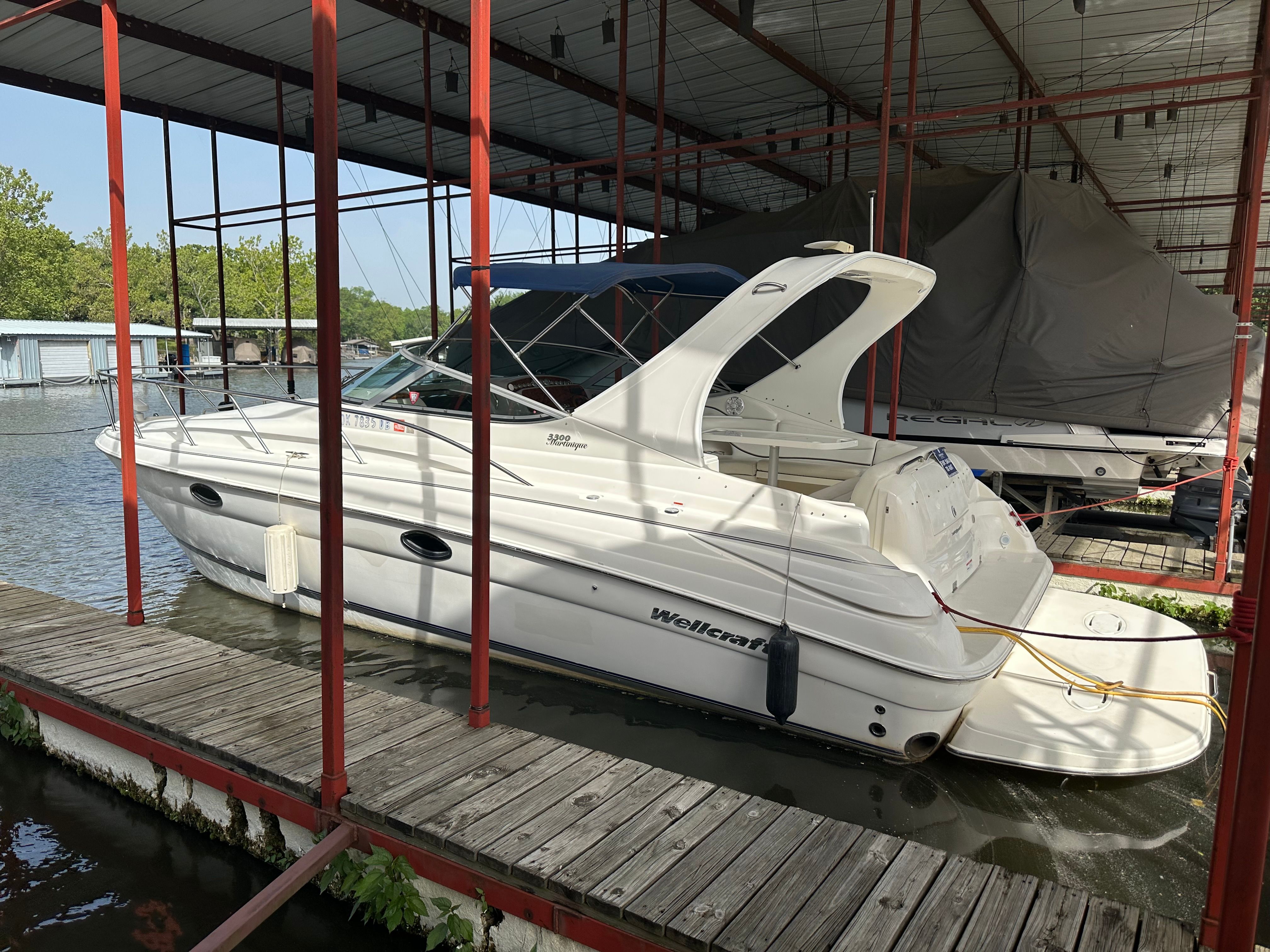 2002 Wellcraft Martinique 3300
