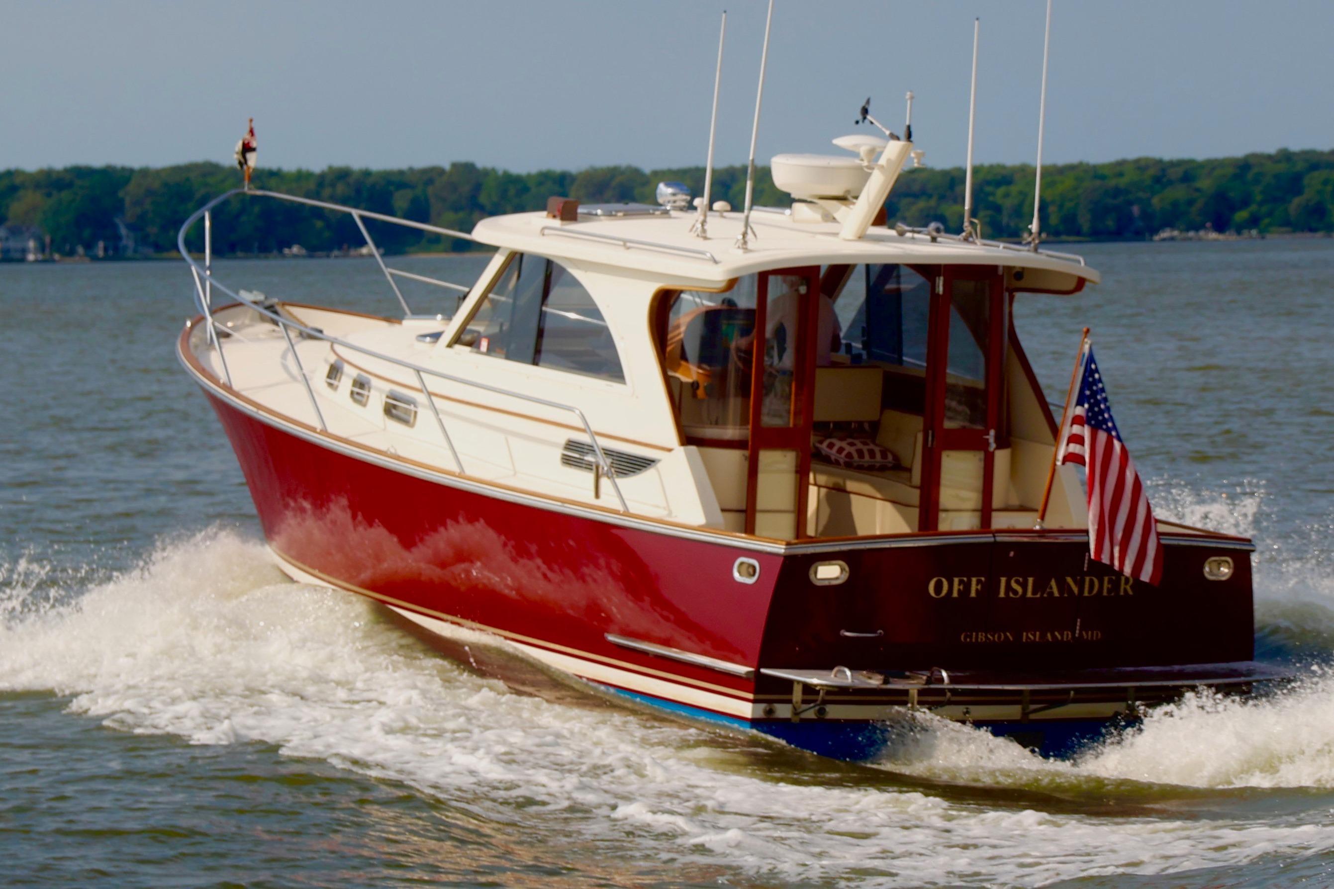 2007 Legacy Yachts 32