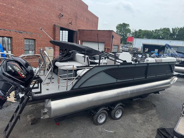 2025 Godfrey Sweetwater 2286 SFL - Yamaha 250 SHO