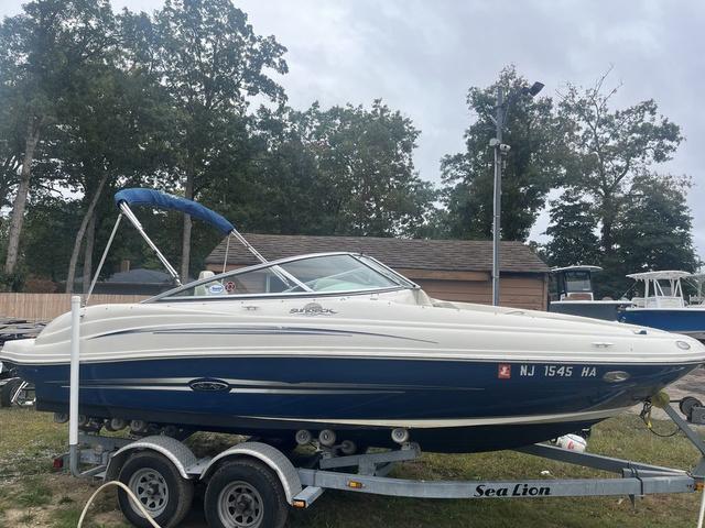 2007 Sea Ray 200 SPORT BR