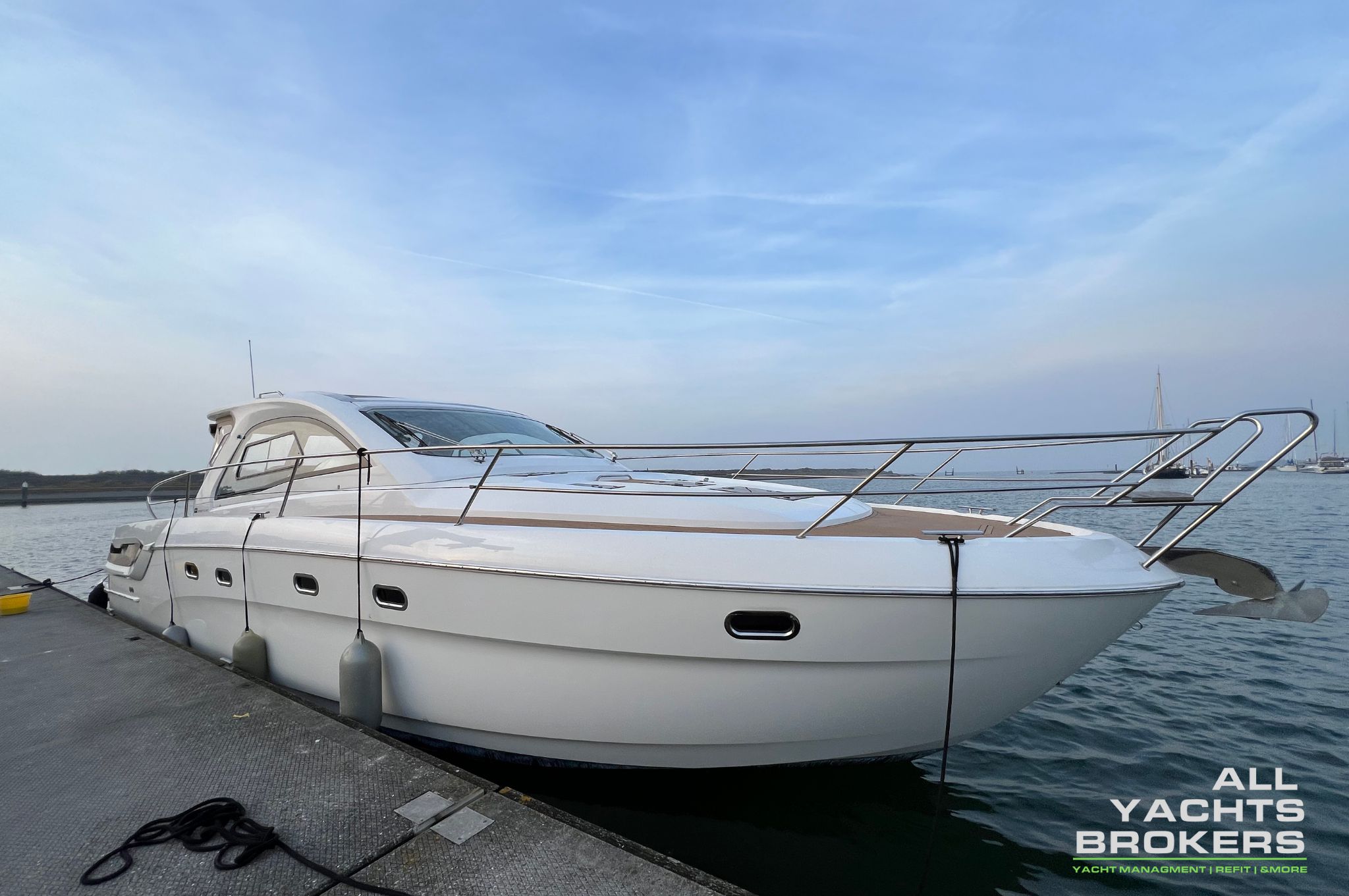 2012 Bavaria 43 HT